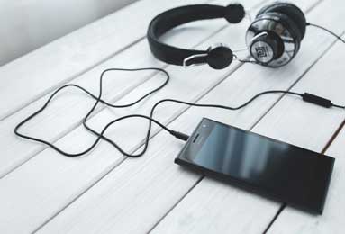 穆里尼奥躺赢晋级？2场禁赛+伤病暴击，皇马双星缺阵